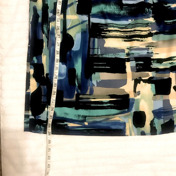 Dress Barn Women’s 16 Flawless Embellished shift dress with hidden zipper - Picture 5 of 9